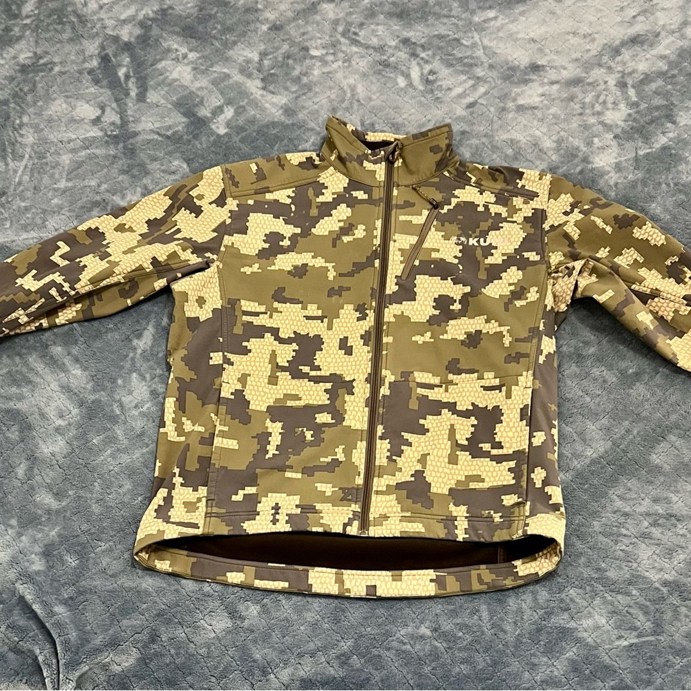 KUIU Camo Jacket